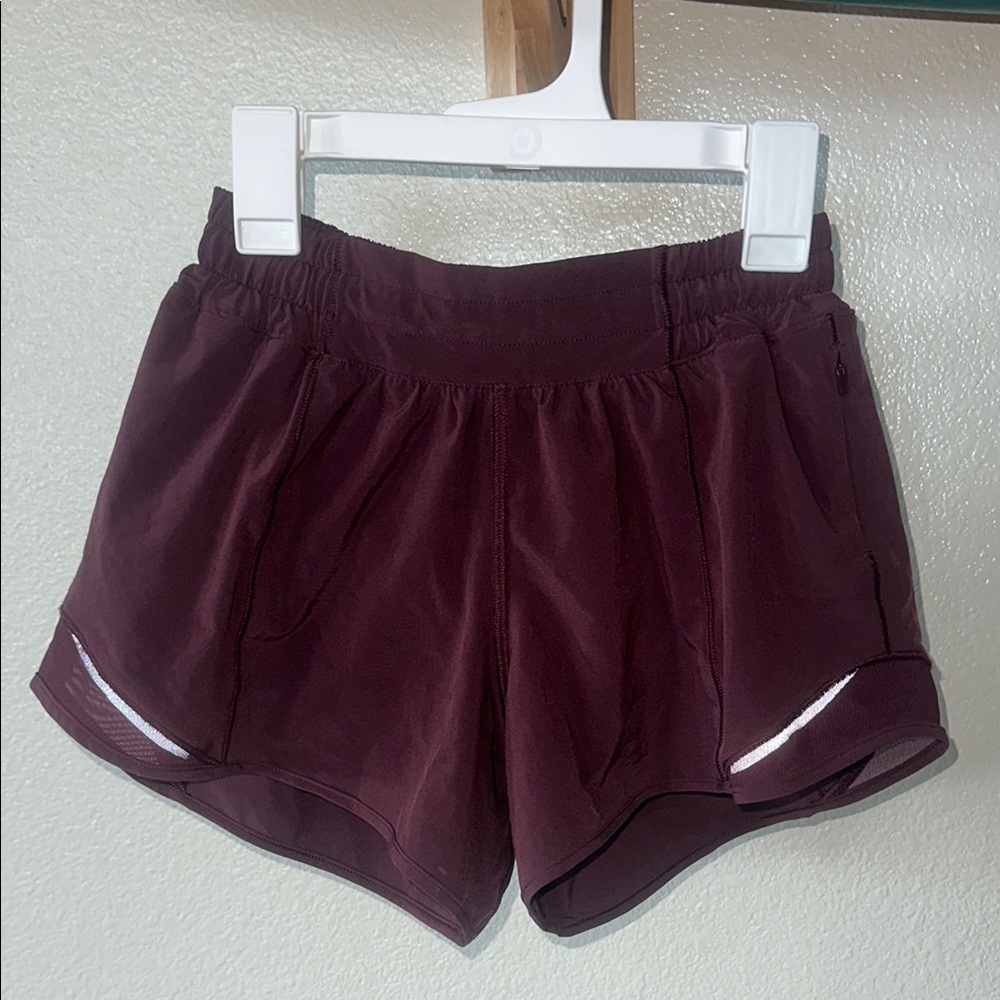 Lululemon Athletica Red Athletic Shorts Lightweight Moisture-Wicking